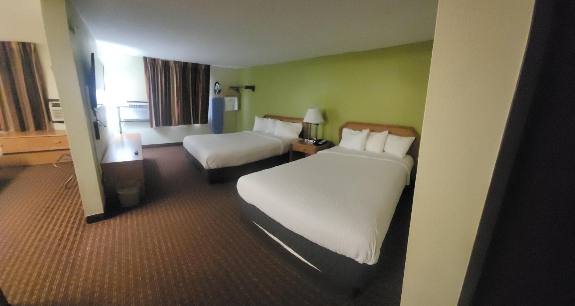 Days Inn By Wyndham Fort Dodge Εξωτερικό φωτογραφία