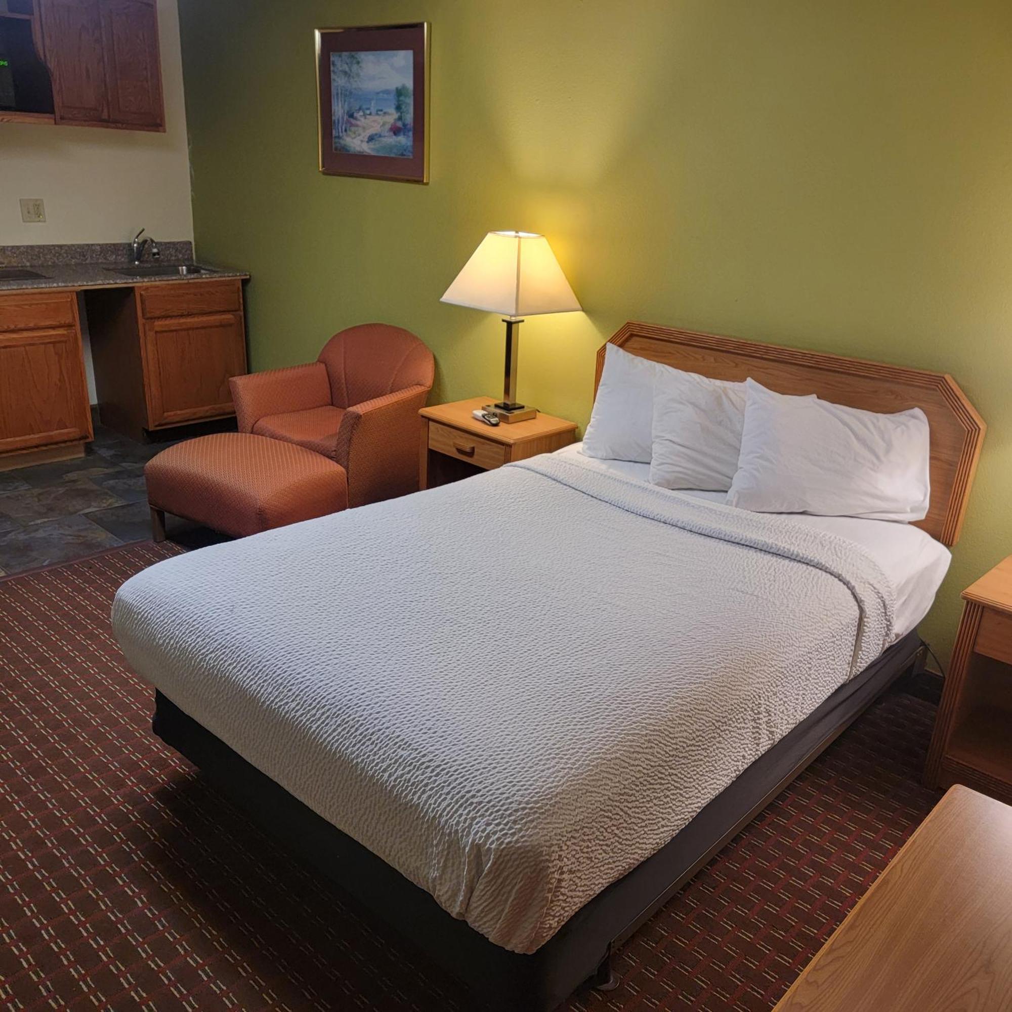 Days Inn By Wyndham Fort Dodge Εξωτερικό φωτογραφία