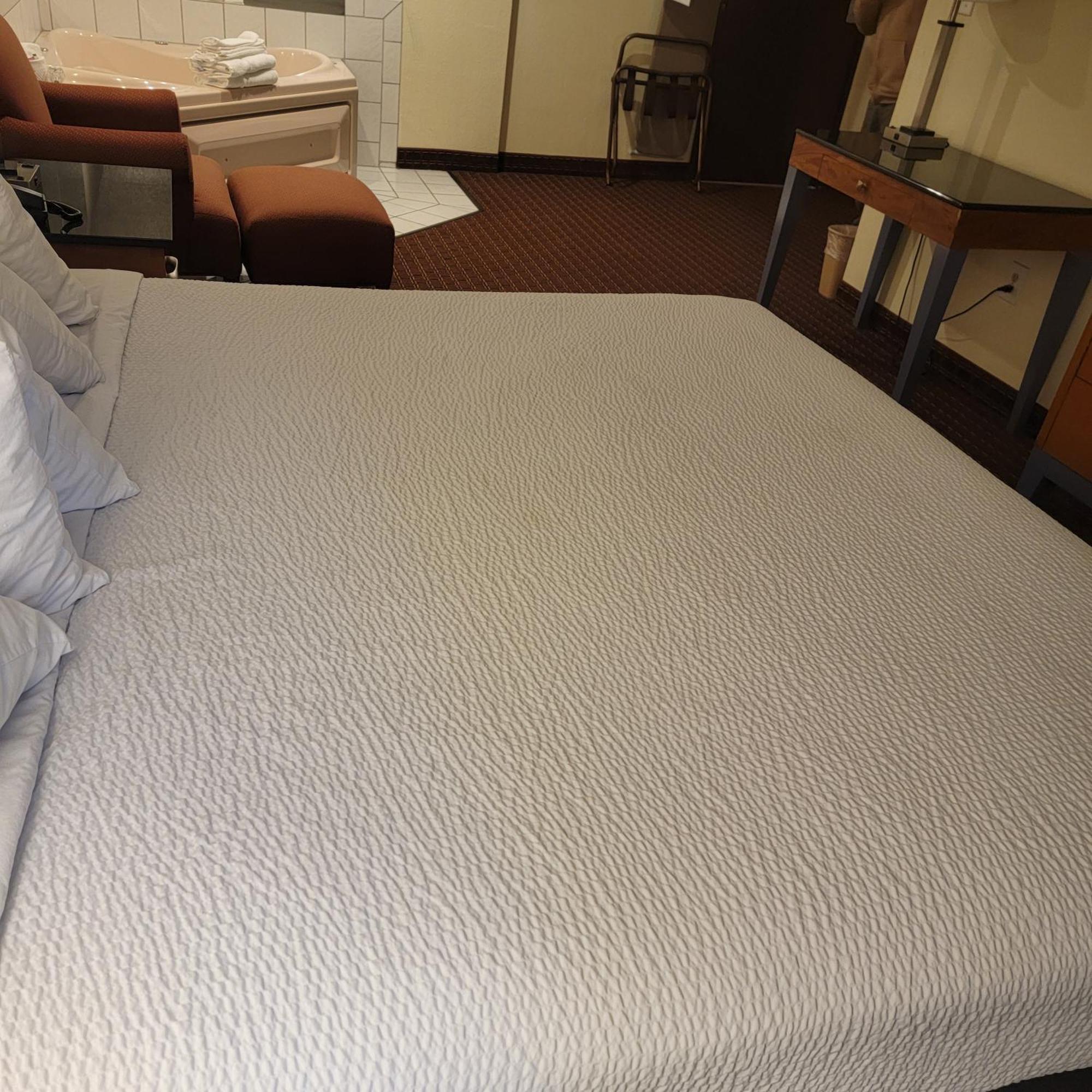 Days Inn By Wyndham Fort Dodge Εξωτερικό φωτογραφία