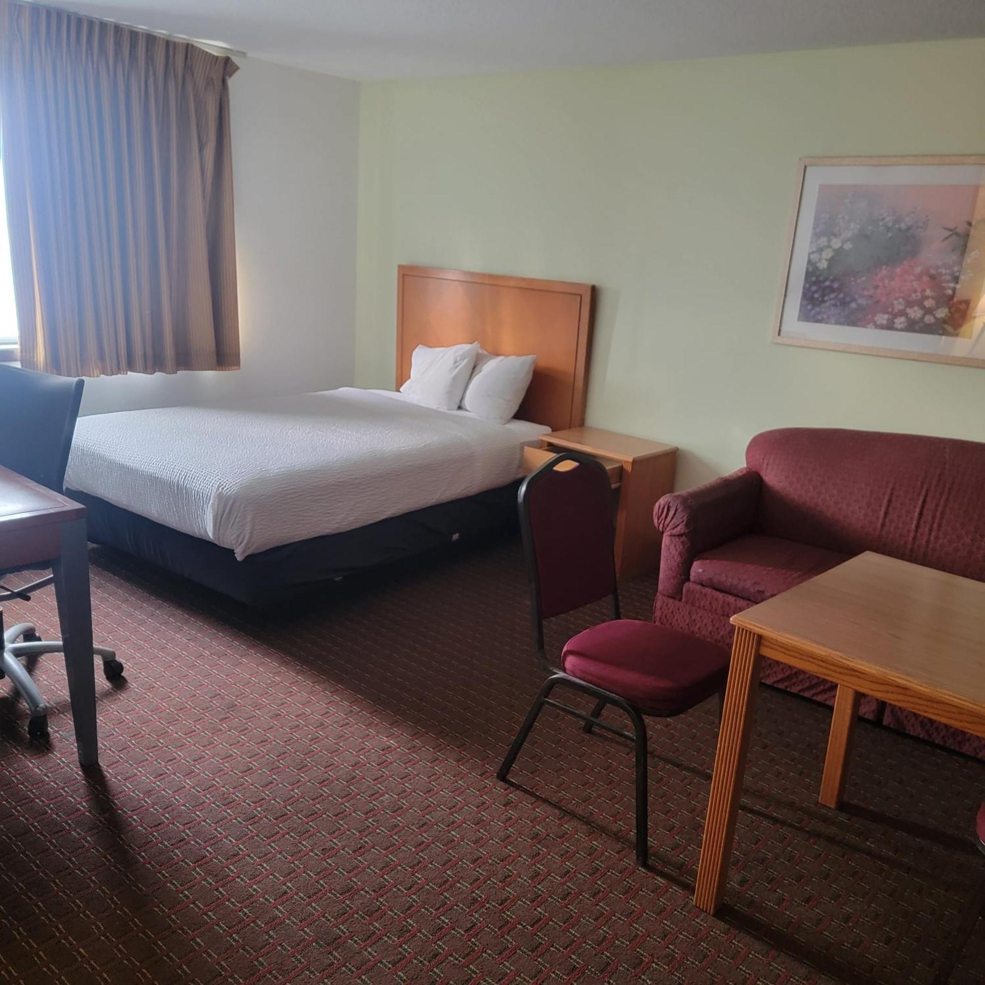Days Inn By Wyndham Fort Dodge Εξωτερικό φωτογραφία